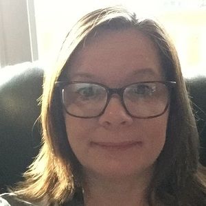 Meet your Posher, Paula